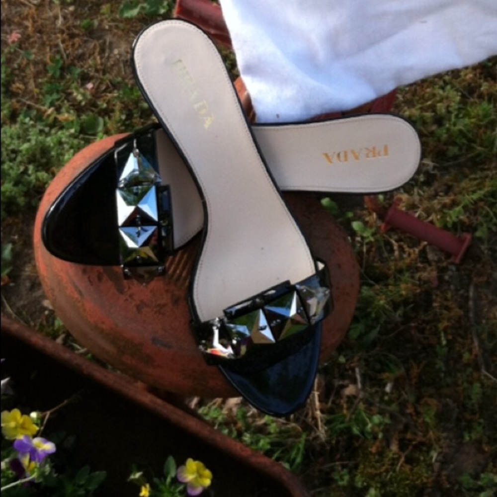 Prada shoes✂️sale✂️ - Picture 1 of 4
